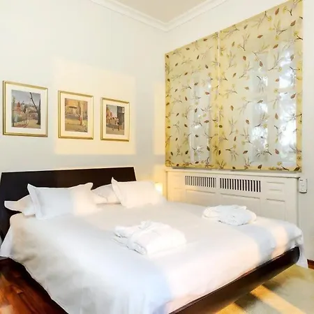 Fancy Modern With Deluxe Interior * Split